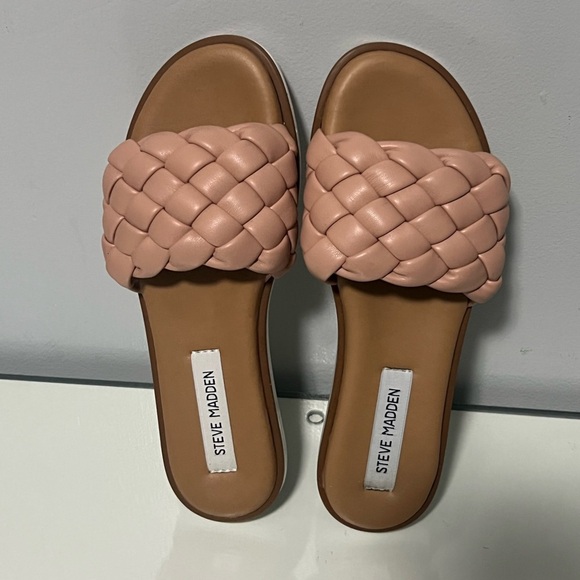 Steve Madden Women's Blush Woven Slide Sandals - Picture 7 of 7